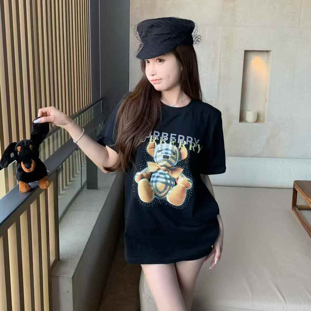 Burberry Teddy Black Oversized T-shirt For Women