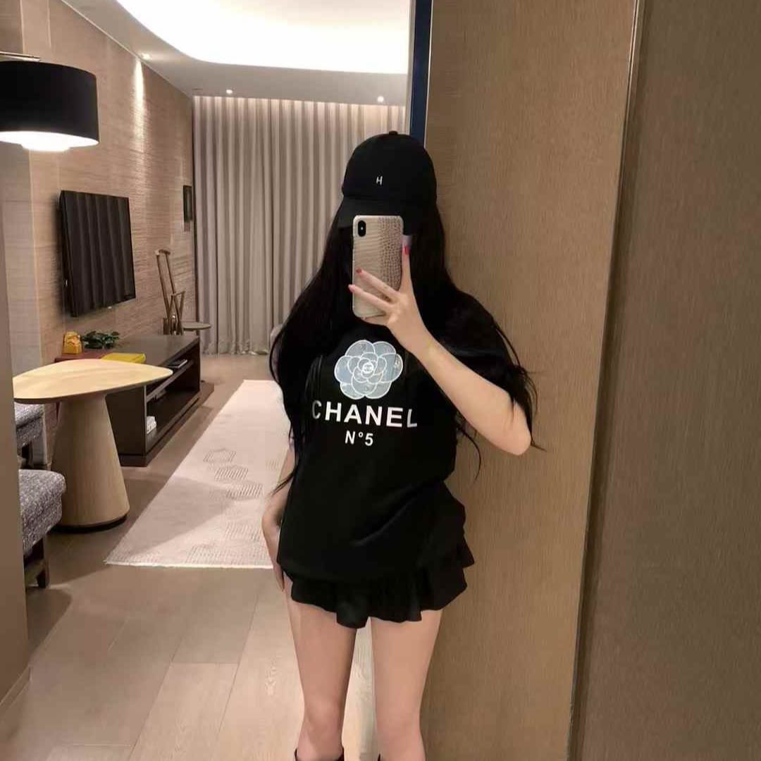 Chanel Flower Black Oversized T-shirt For Women