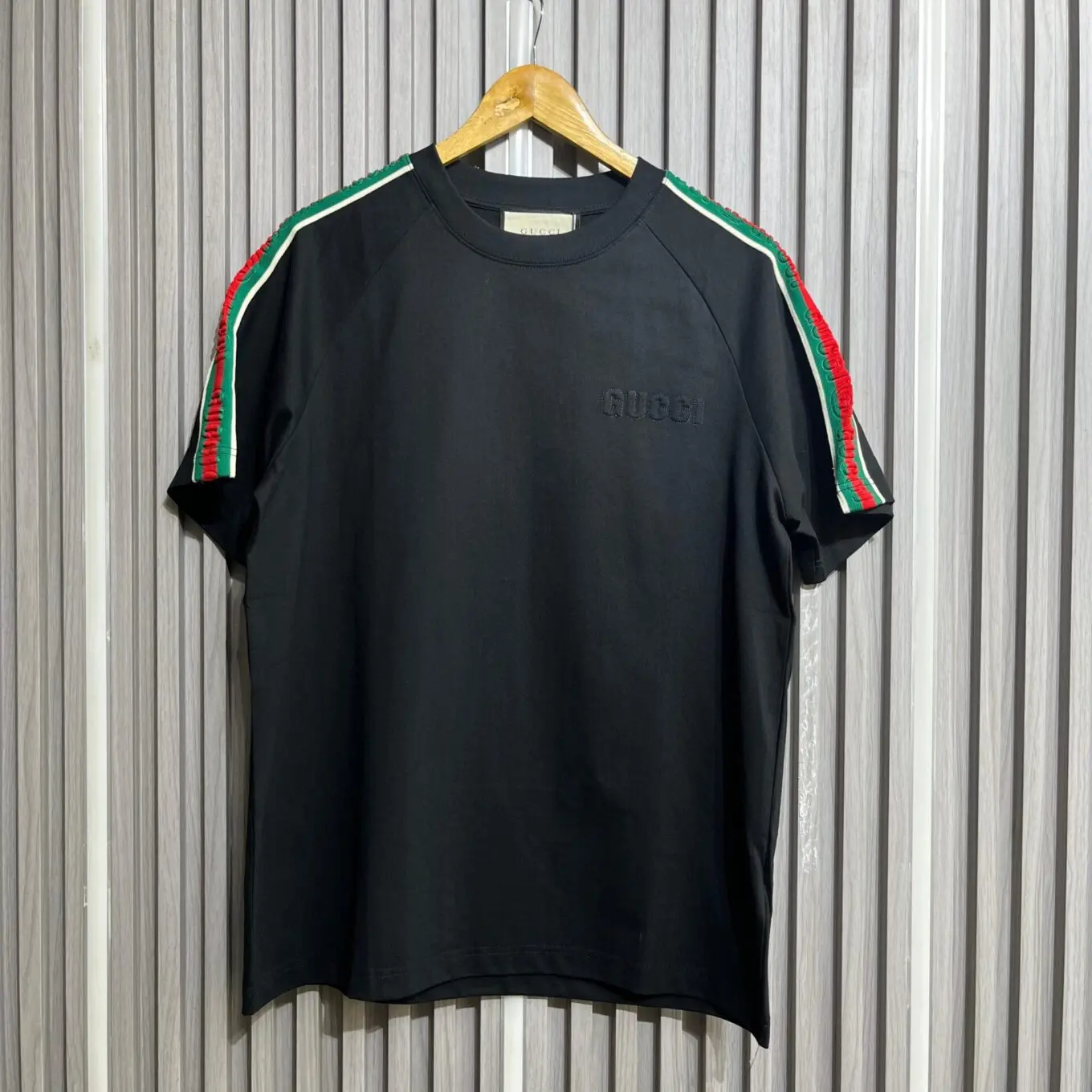 WhatsApp-Image-2025-08-06-at-5.42.09-PM (1) Gucci-Inspired Oversized Black T-Shirt for Men