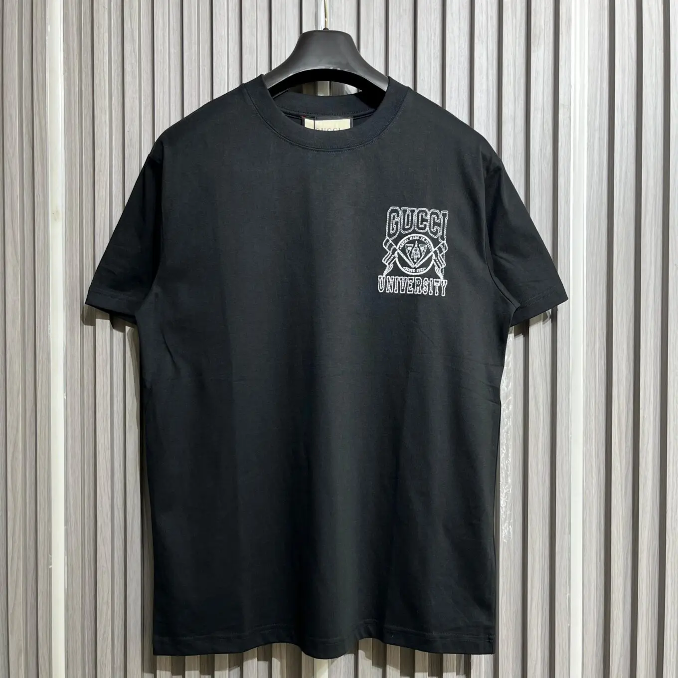 WhatsApp-Image-2025-09-11-at-1.51.33-PM (2) Gucci University Black T-shirt for Men